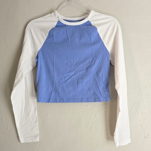 PINK Victorias Secret Blue and White Long Sleeve Raglan Crop Top M - Picture 1 of 10